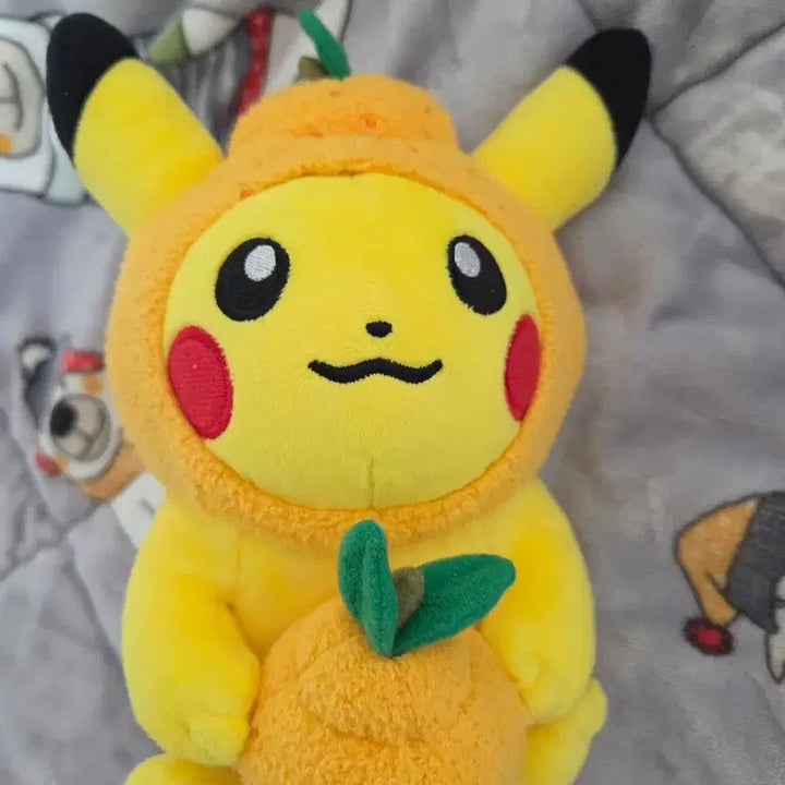 [BUNJANG] Pokemon Hallabong Pikachu Plush Doll Limited Edition Jeju Pop-Up Store / 한라봉 피카츄 봉제인형 (포켓몬스터 제주 팝업스토어 한정판)
