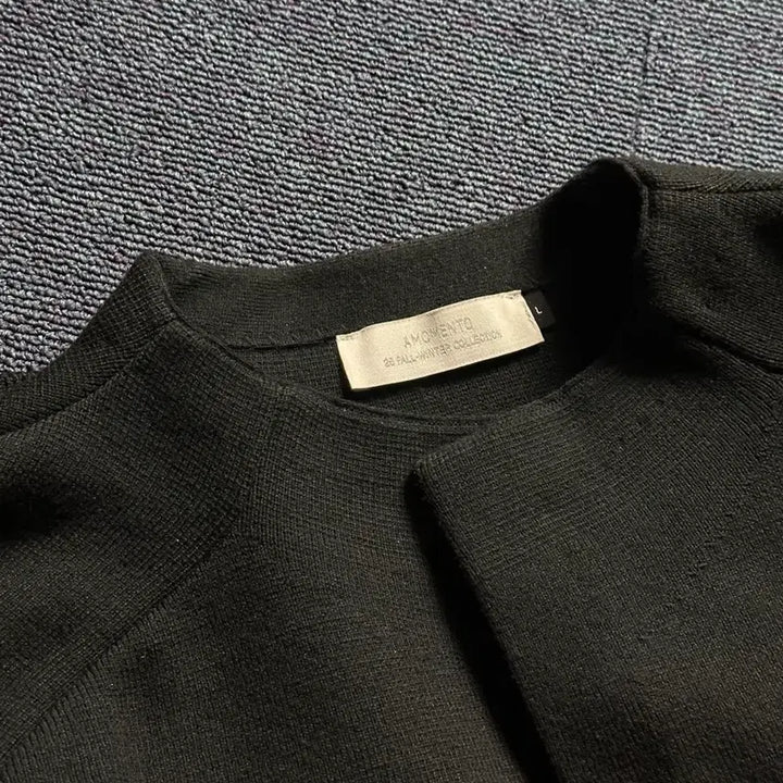 [SOLD OUT] AMOMENTO/ ROUNDED SLEEVE CARDIGAN Black/