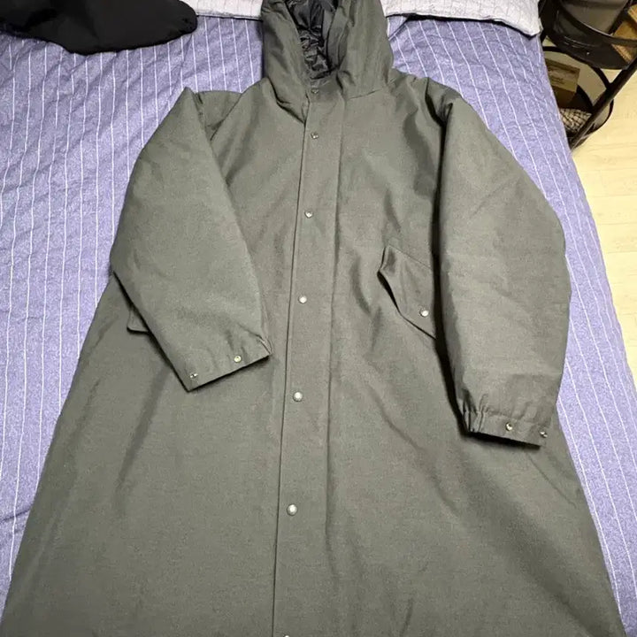 [BUNJANG] Uniqlo x N.g.a. Hooded Coat / 유니클로x엔가 후드코트