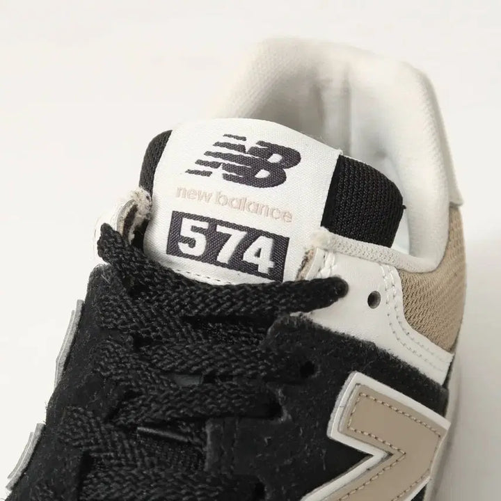 [BUNJANG] New Balance 574 Black Elephant Sneakers / [225] 뉴발란스 574 블랙 엘리펀트
