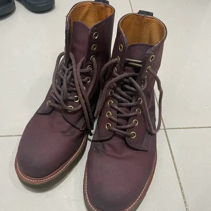 [BUNJANG] Dr. Martens Burgundy Boots UK 7 / 닥터마틴 부츠 버건디 UK 7
