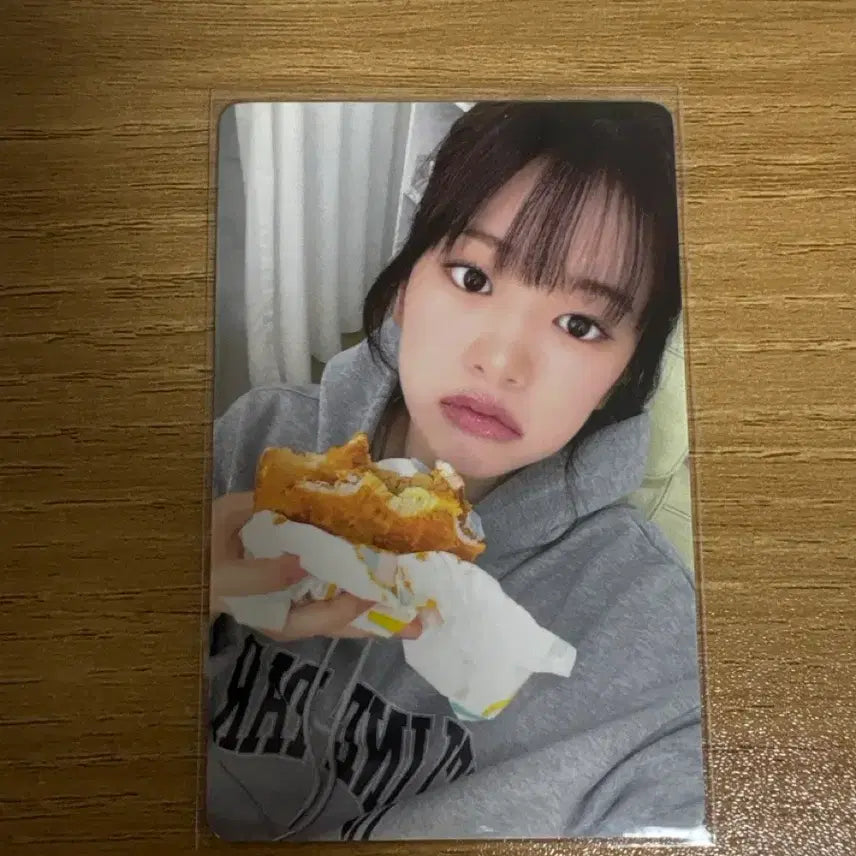 [BUNJANG] IVE An Yu-jin JINGDONG Photocard / 아이브 안유진 징동 포카