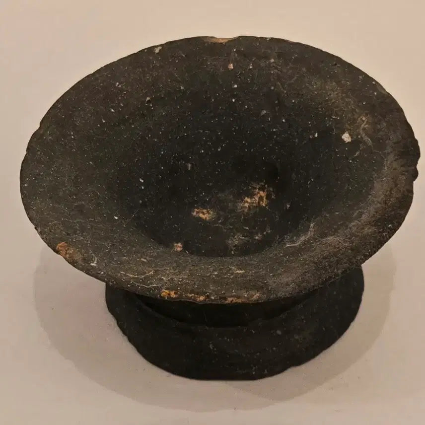 [BUNJANG] Three Kingdoms Period Celadon High-Footed Bowl (Guptarijeopsi) / 삼국시대의 기품을 담은 토기 고배 (굽다리접시)
