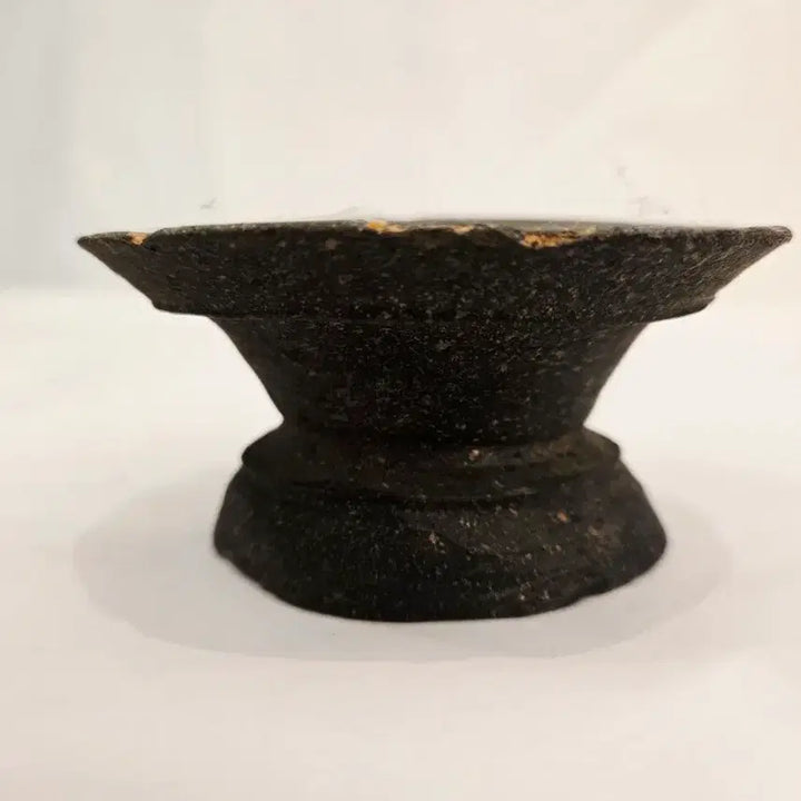 [BUNJANG] Three Kingdoms Period Celadon High-Footed Bowl (Guptarijeopsi) / 삼국시대의 기품을 담은 토기 고배 (굽다리접시)