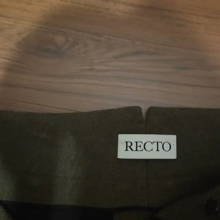 [BUNJANG] RECTO High-Waist Belted Pants Dark Khaki L / 렉토 하이웨스트 벨티드 팬츠 다크카키 L