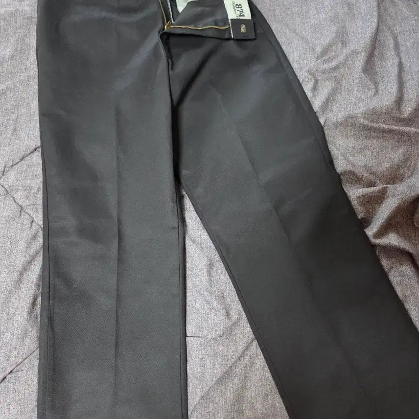 [SOLD OUT] [34x32] 디키즈 874 카키 / 블랙