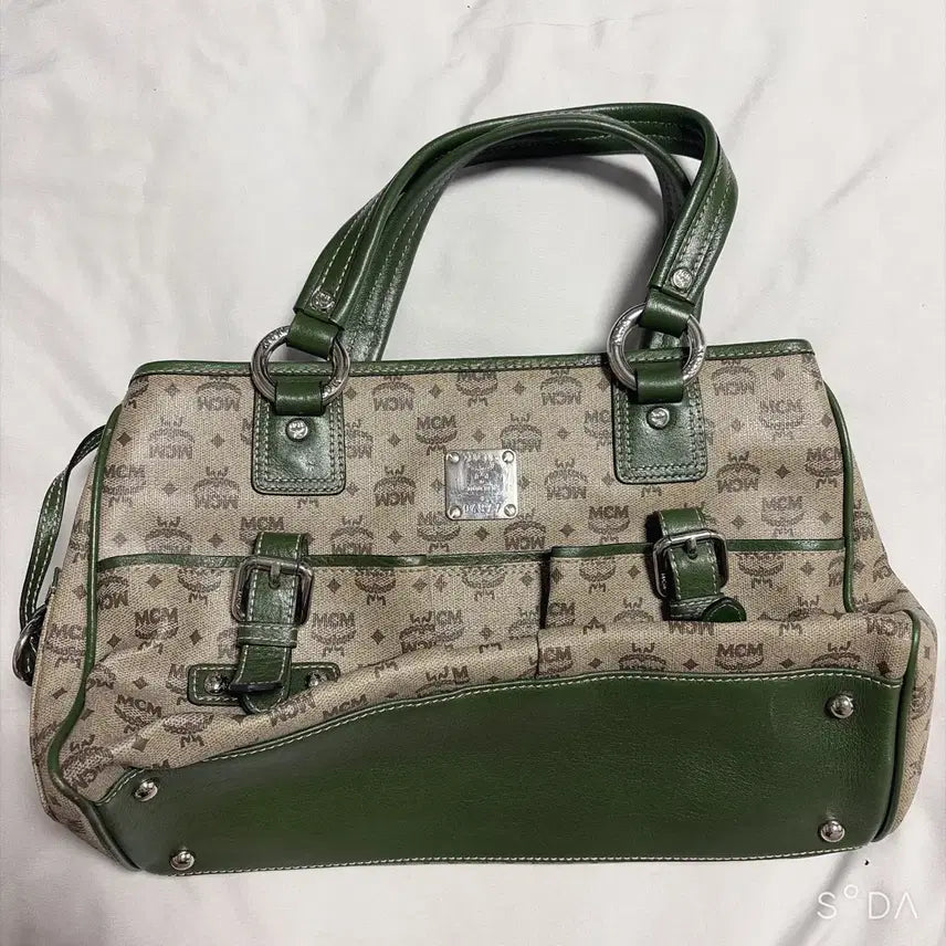 [BUNJANG] MCM Logo Shoulder Bag Tote Green / MCM 엠씨엠 로고 숄더백 토트백 그린