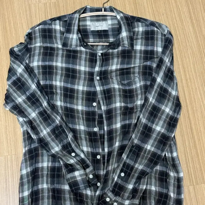 [BUNJANG] Begin 2.0.2 Rayon Checkered Shirt Size 1 / Begin 2.0.2 레이온 체크 셔츠 1사이즈