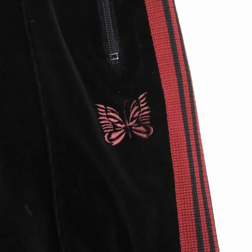 [BUNJANG] Needles Velour Track Pants Narrow Fit Red Butterfly Embroidery Black/Red M / Needles 니들스 벨로아 트랙팬츠 블랙 레드 - M사이즈