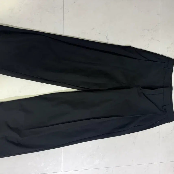 [BUNJANG] 24.7 Perfect Stretch Dry Fit UV Trousers Pants M / 나이키 24.7 퍼펙트스트레치 드라이 핏 UV 트라우저 팬츠 M판매합니다