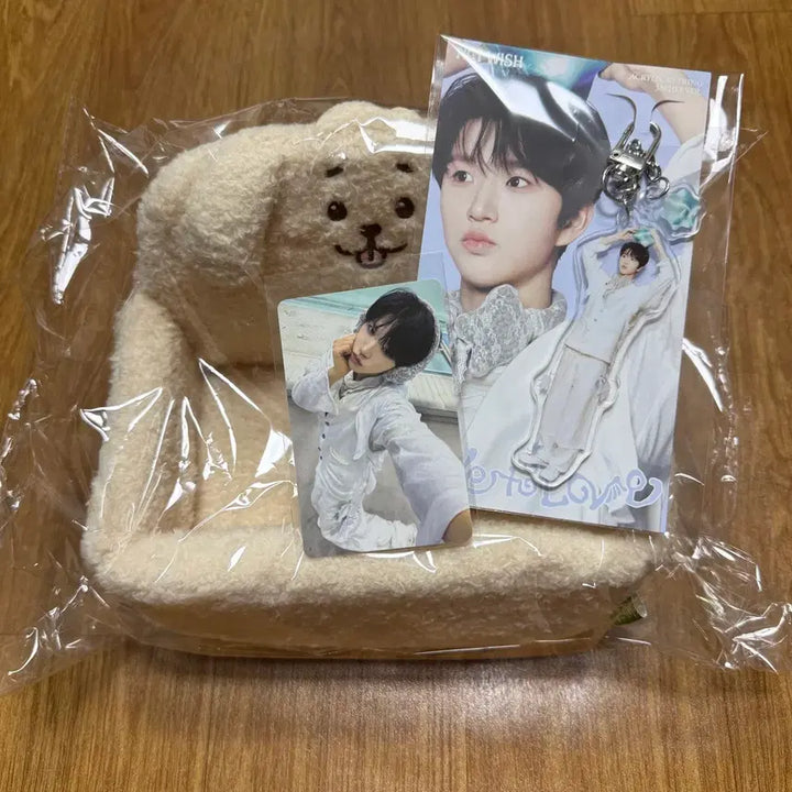 [BUNJANG] NCT WISH Odd to Love Jaehee Acrylic Keyring &amp; Multi Tray / 엔시티 위시 오드 투 러브 팝업 아크릴 키링, 멀티 트레이 재희 댕트리버