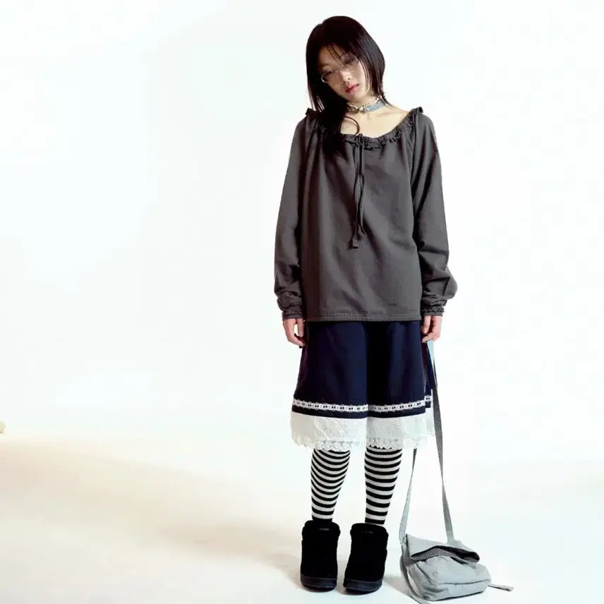 [BUNJANG] Koiseio Drawstring Longsleeve Charcoal One Size / 코이세이오 드로우 스트링 롱슬리브 차콜 1size