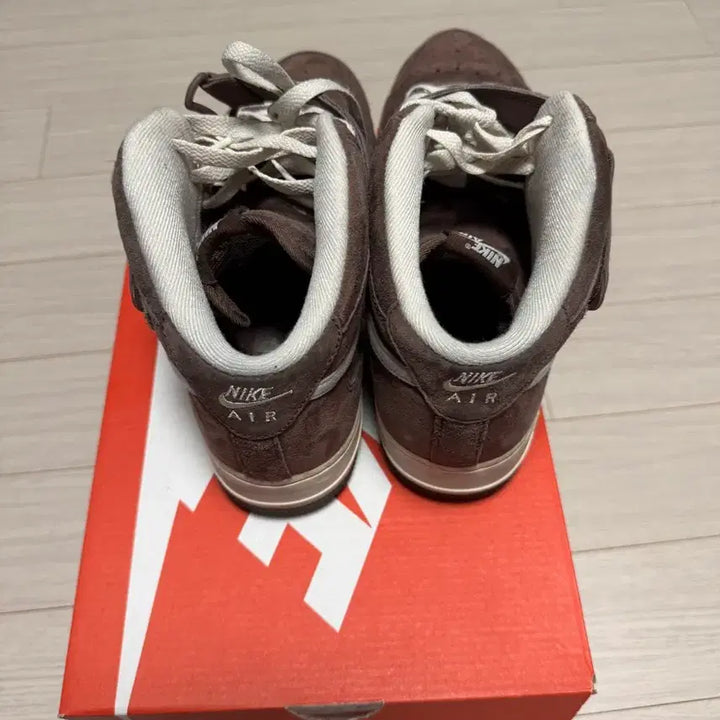[BUNJANG] Nike Air Force 1 Mid Chocolate Sneakers / 나이키 에어포스1 미드 초콜릿