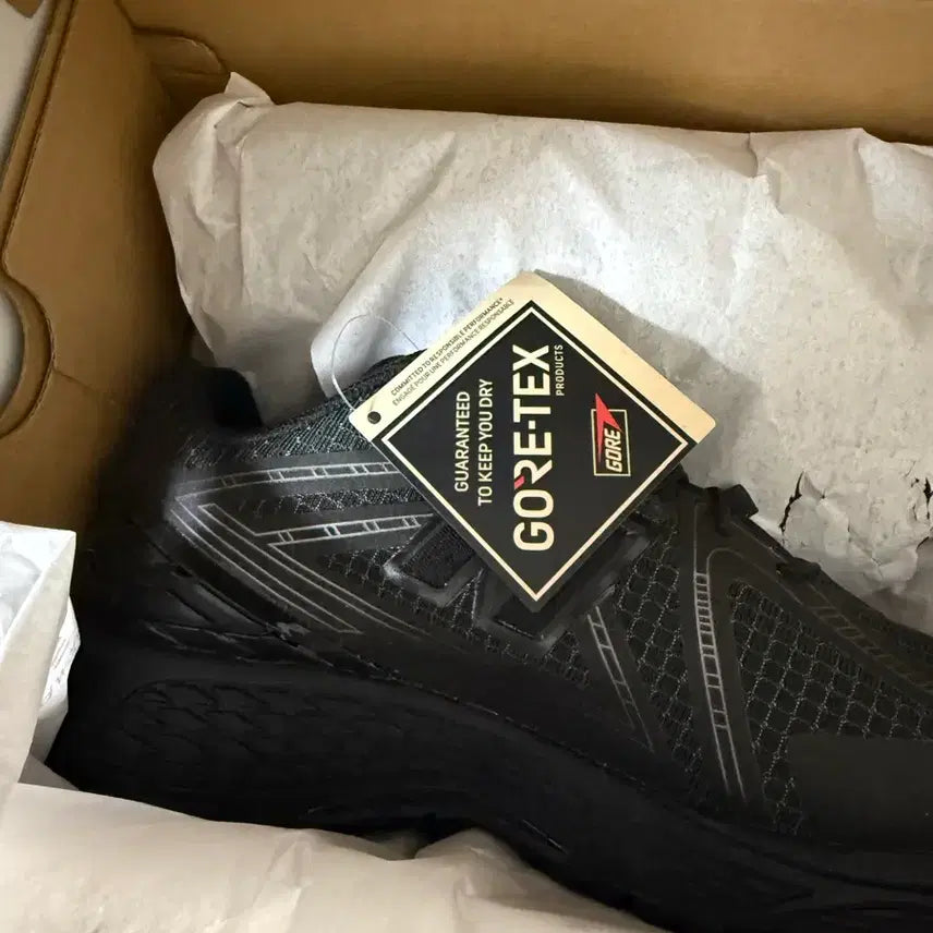 [BUNJANG] New Balance 1906R Gore-Tex Sneakers / 뉴발란스 고어텍스 1906R 블랙 알칼리 그린