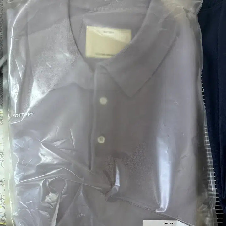 [SOLD OUT] 포터리 반팔 컴포트 카라 니트 린넨플라워 2 새상품