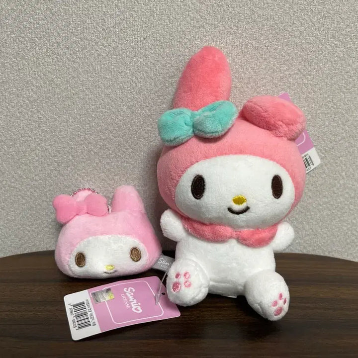 [BUNJANG] Sanrio My Melody Set of Two Keyrings / Set 산리오 마이멜로디 키링 2종 세트 얼굴 키링 인형 키링 뽑기