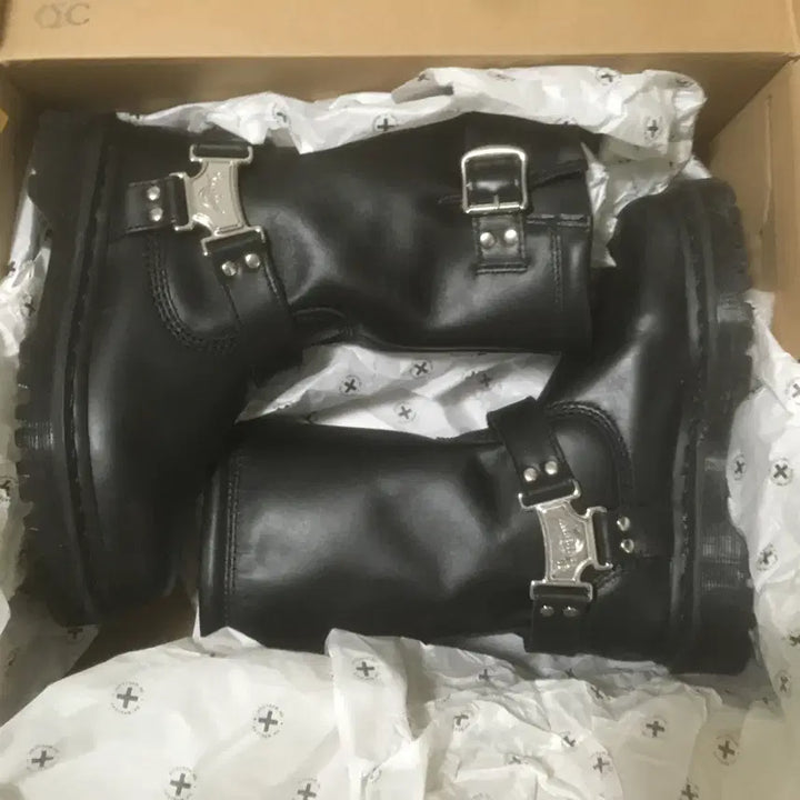 [BUNJANG] Dr. Martens Anniston High Black Boots / 닥터마틴 애니스톤 하이 블랙 UK4 230
