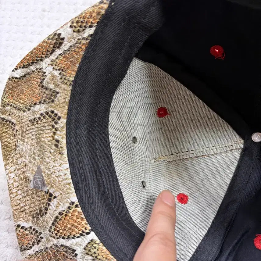 [BUNJANG] HATER Cork &amp; Snake Skin Snapback Hat / 헤이터 모자 스냅백