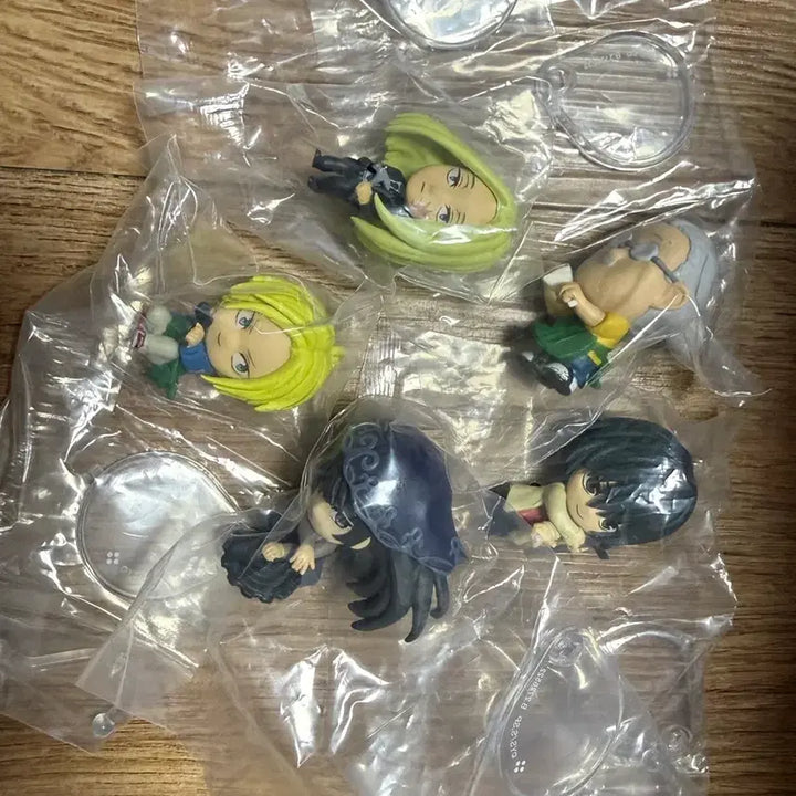 [BUNJANG] Sakamoto Days Figure Gacha 5-Piece Bundle Set / 사카모토 데이즈 사카데이 피규어 가챠 5종 일괄