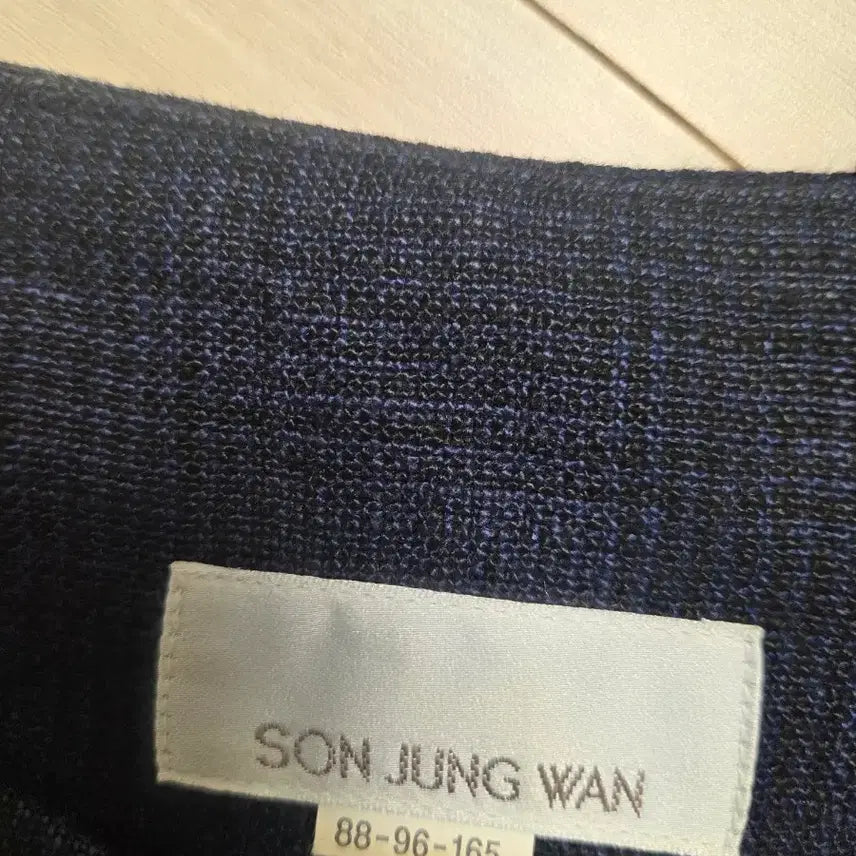 [SOLD OUT] 손정완 린넨보석쟈켓