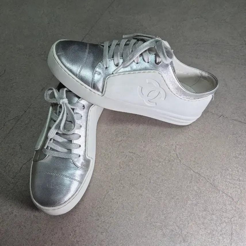 [BUNJANG] Chanel Sneakers Size 35.5 / 샤넬 스니커즈35.5