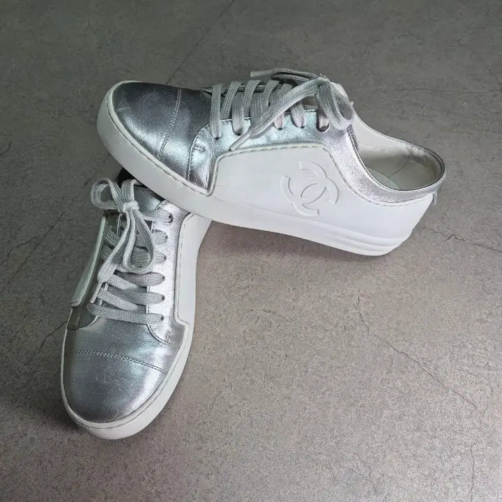 [BUNJANG] Chanel Sneakers Size 35.5 / 샤넬 스니커즈35.5