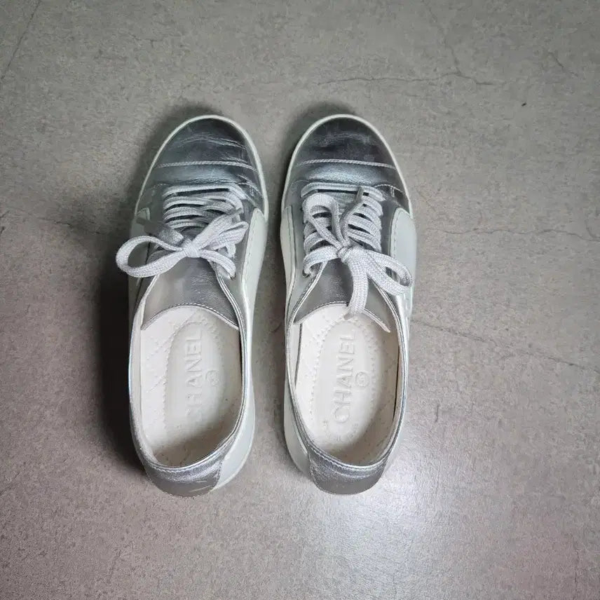 [BUNJANG] Chanel Sneakers Size 35.5 / 샤넬 스니커즈35.5