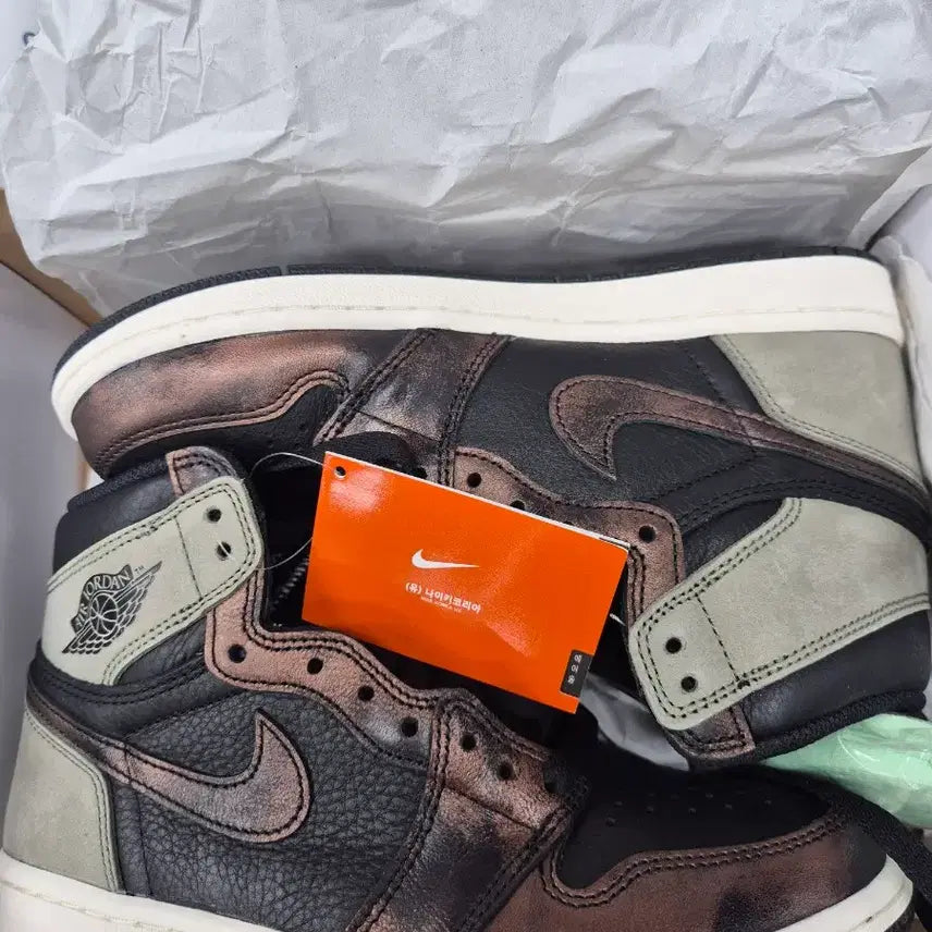 [BUNJANG] Nike Air Jordan 1 Retro High OG Palomino / 나이키 조던 1 레트로 하이 OG 팔로미노
