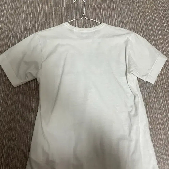 [SOLD OUT] 새거급처)플레이 꼼데가르송 프린트로고반팔티셔츠 미스치프 코이세이오 베이프