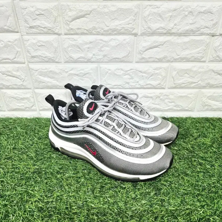 [SOLD OUT] 나이키 285~290 에어맥스 97 울트라 스니커즈 운동화