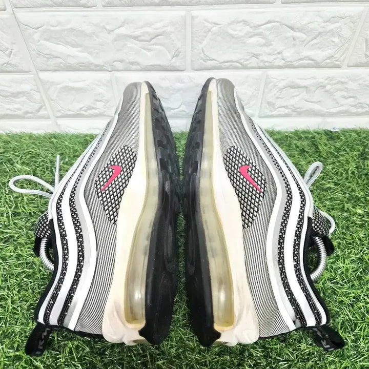 [SOLD OUT] 나이키 285~290 에어맥스 97 울트라 스니커즈 운동화