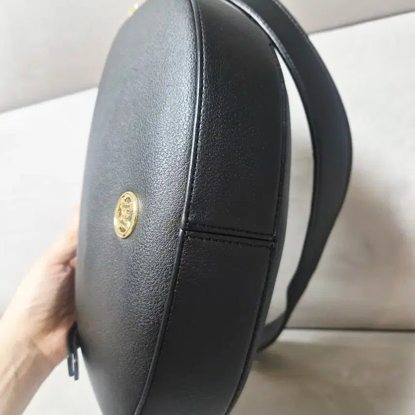 [BUNJANG] Metrocity Hobo Bag Medium / 메트로시티 반달 호보백 미듐