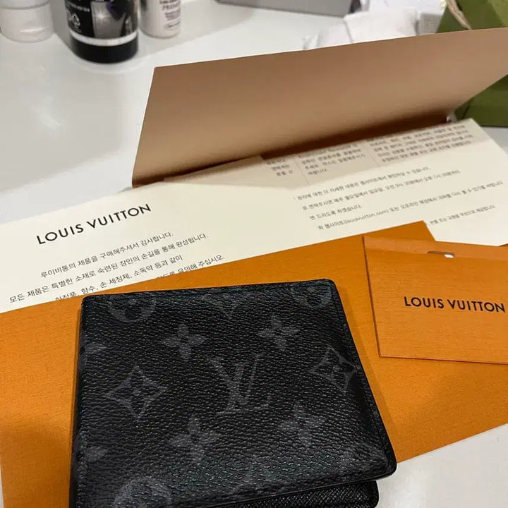 [BUNJANG] Louis Vuitton Monogram Eclipse Wallet / 루이비통 모노그램 이클립스 반지갑 블랙 [정품]