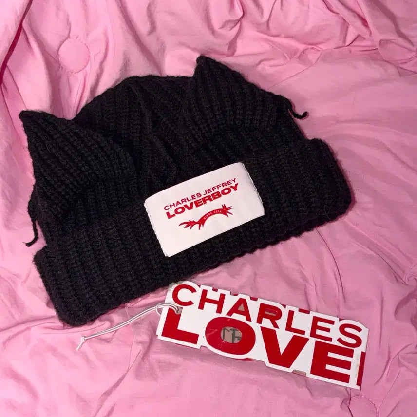 [BUNJANG] Charles Jeffrey Loverboy Chunky Ear Beanie / 찰스제프리 러버보이 청키 이어 비니 고양이