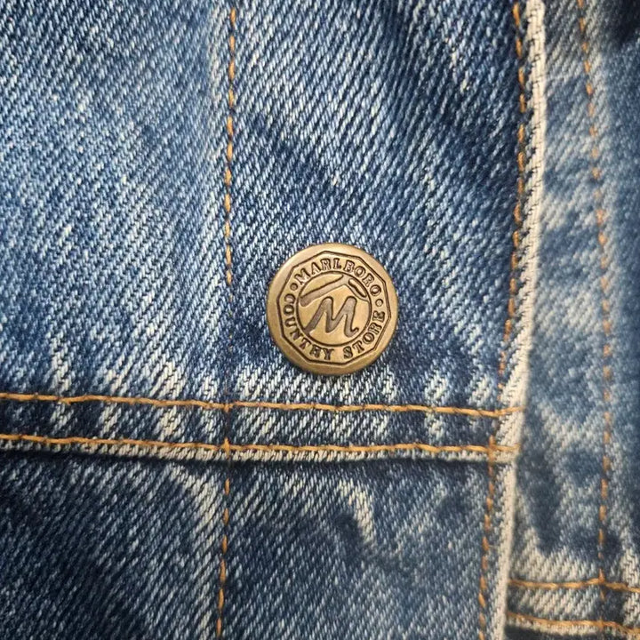 [BUNJANG] Marlboro Country Store Denim Jacket L / 말보로 컨트리 스토어 청자켓 L 사이즈