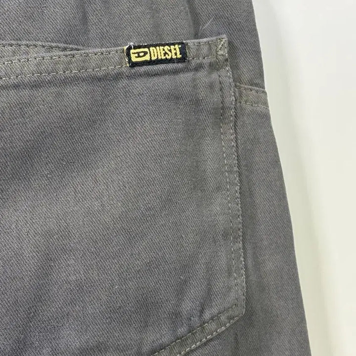 [BUNJANG] Diesel Made in Italy Washed Denim Pants / 디젤(Diesel) Made in Italy 워싱 데님 팬츠