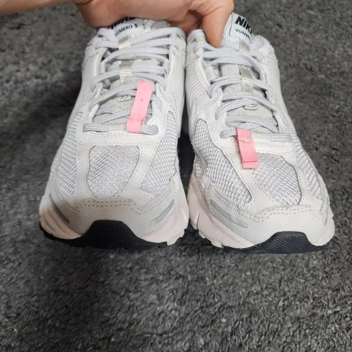[BUNJANG] Nike Vomero 5 White Sneakers / 나이키 보메로5 화이트  270사이즈
