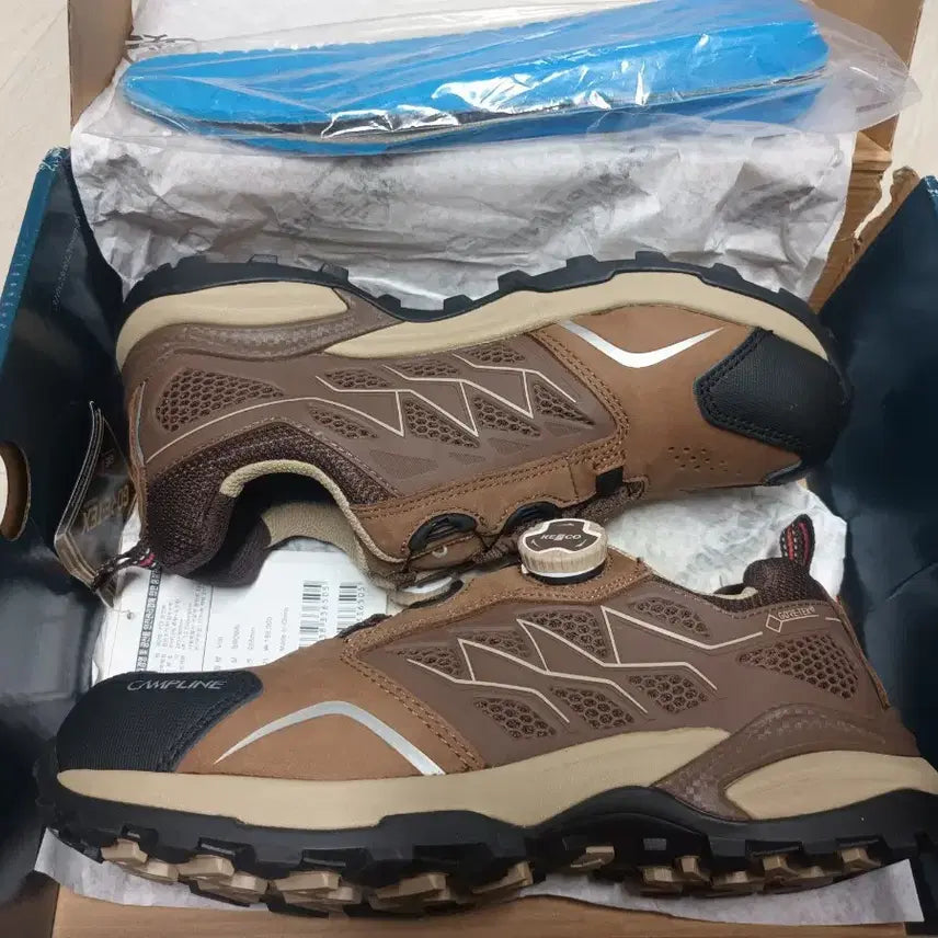 [BUNJANG] Campeline Volt 255 Gore-Tex Insulated Safety Shoes / Volt 캠프라인 안전화 255 *고어텍스 *절연화  안전화 박스새제품