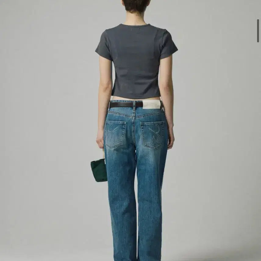 [BUNJANG] Glowny 93 Mid-Rise Loose Fit Jeans (Blue) S / 글로니 93 MID-RISE LOOSE FIT JEANS (BLUE) S