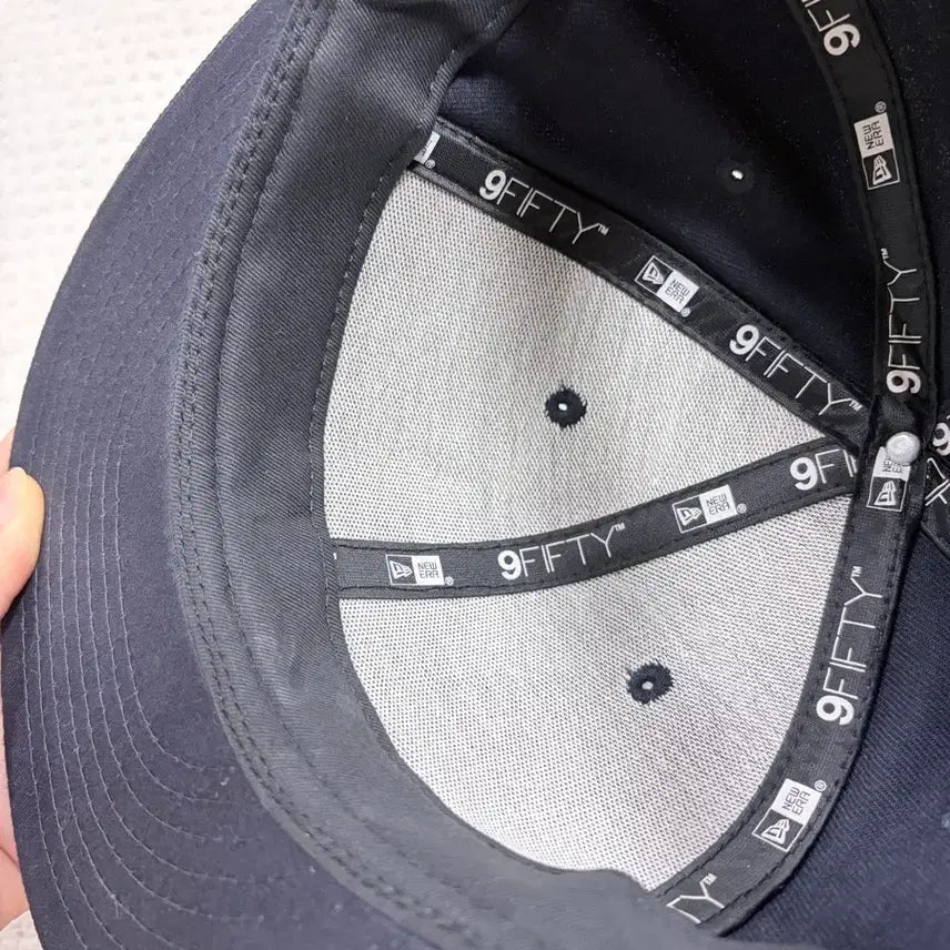 [BUNJANG] New Era Kakao Friends Ryan Cap / 뉴에라 9FIFTY 카카오 리틀프렌즈 캡모자