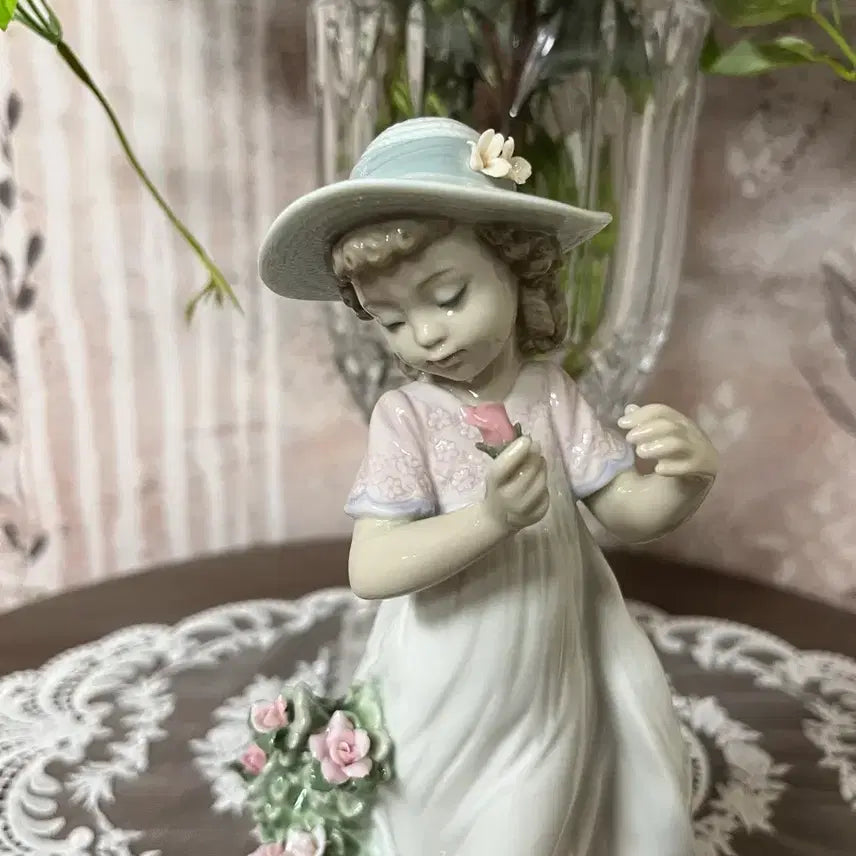 [BUNJANG] Lladro Joy in the Garden Figurine / 특가!! 야드로 정원에서의 즐거운 시간/초레어템