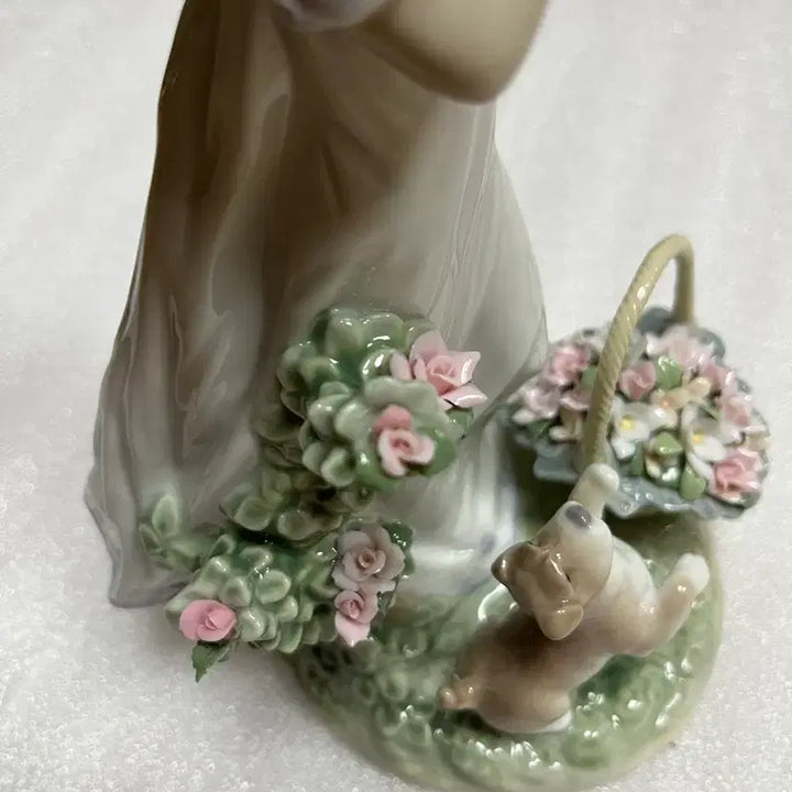 [BUNJANG] Lladro Joy in the Garden Figurine / 특가!! 야드로 정원에서의 즐거운 시간/초레어템