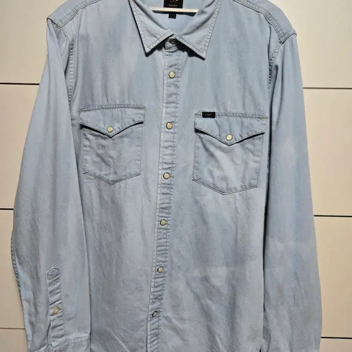 [BUNJANG] Lee Light Wash Denim Western Shirt / Lee 라이트 워싱 데님 웨스턴 셔츠