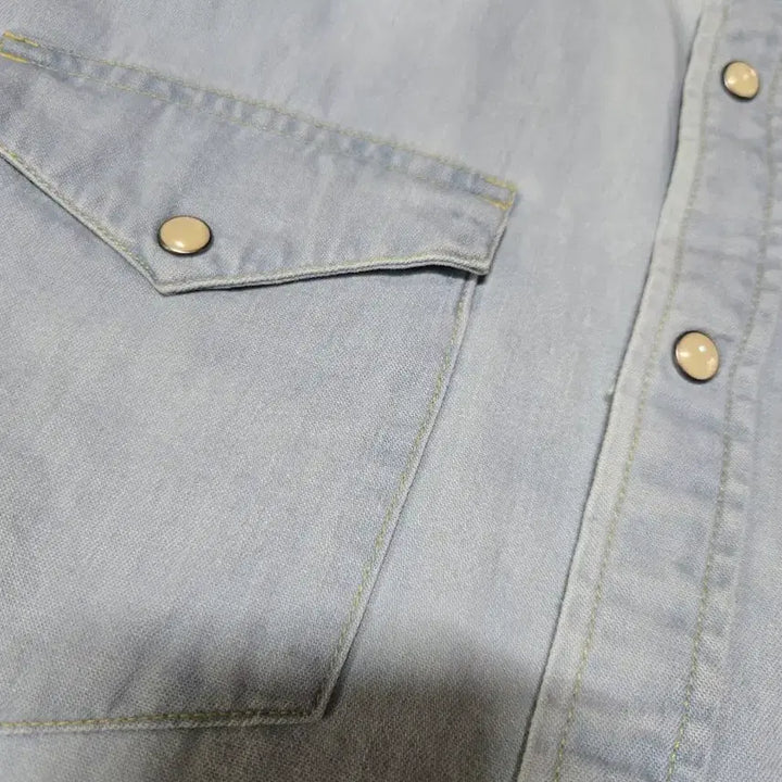 [BUNJANG] Lee Light Wash Denim Western Shirt / Lee 라이트 워싱 데님 웨스턴 셔츠