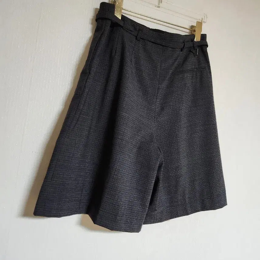 [BUNJANG] Gleam 2024 Wool Blend Belted Pleated Wide 5-Pocket Pants / Gleam2024여름용 울80%벨티드 핀턱 와이드 5부팬츠27~28