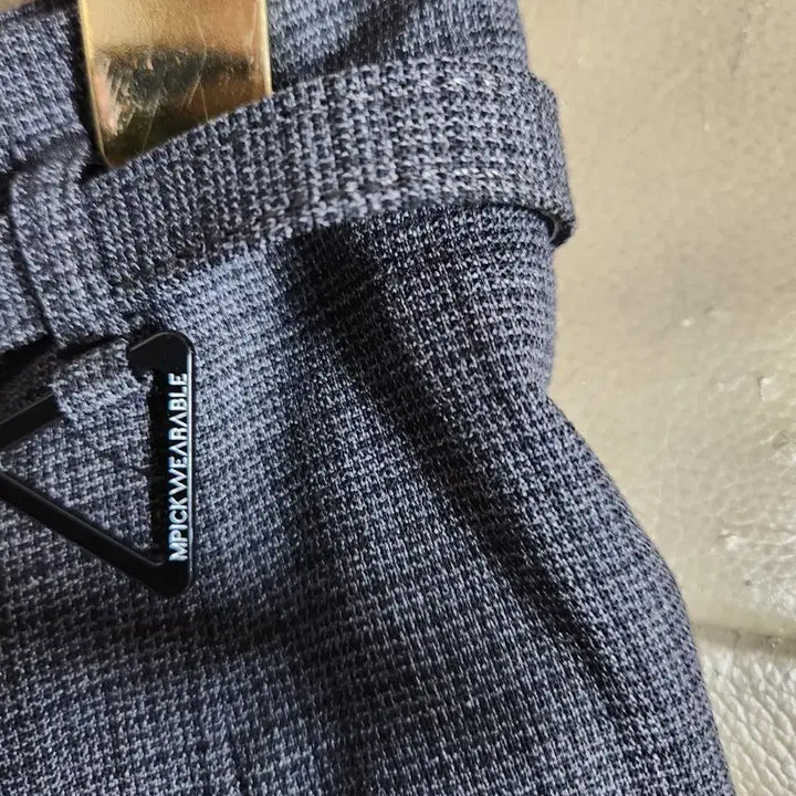 [BUNJANG] Gleam 2024 Wool Blend Belted Pleated Wide 5-Pocket Pants / Gleam2024여름용 울80%벨티드 핀턱 와이드 5부팬츠27~28