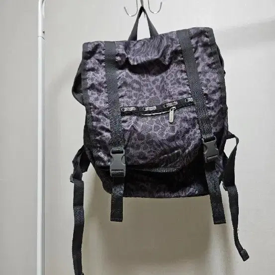 [BUNJANG] Lesportsac Leopard Ripstop Backpack / 레오파드 립스탁 레스포색 백팩