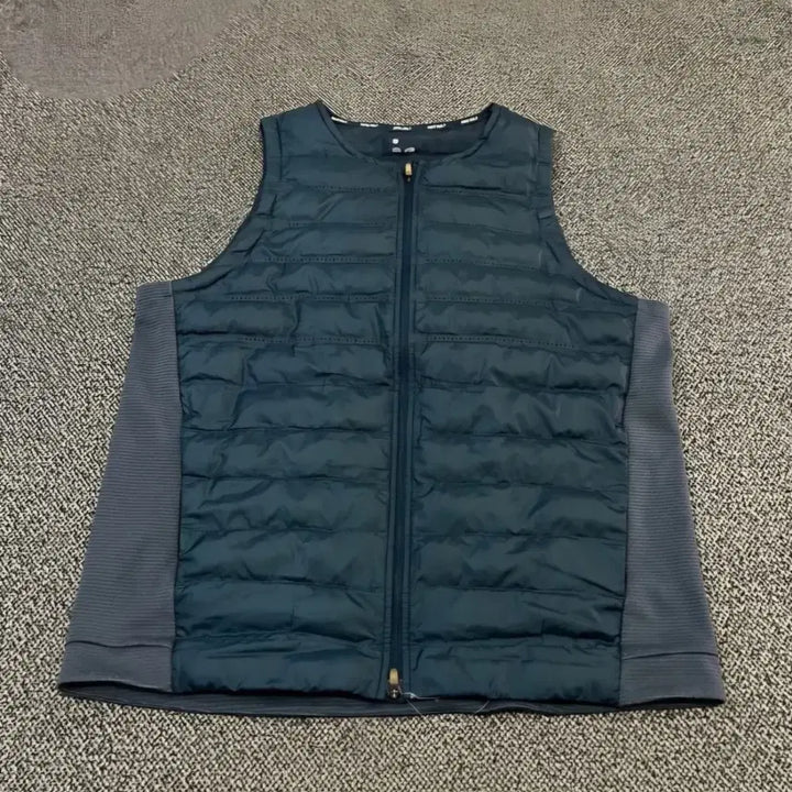 [BUNJANG] Nike AeroLoft Padded Vest / 나이키 골프 에어로로프트 패딩 베스트 / 패딩조끼