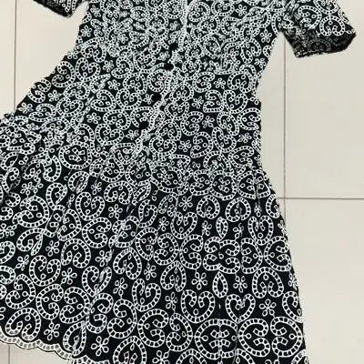 [BUNJANG] Sandro Angeles Embroidered Dress / 새) 산드로 앤젤레스 자수원피스