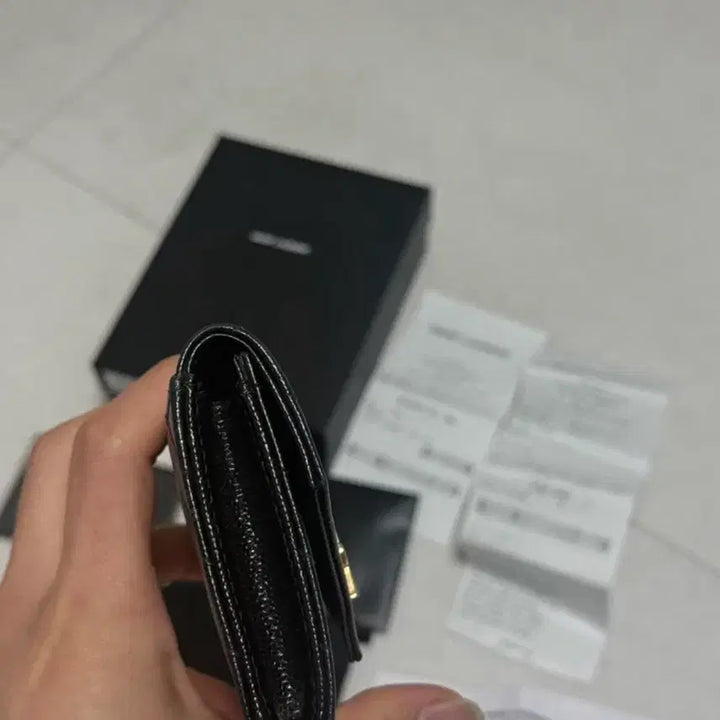 [BUNJANG] Yves Saint Laurent Envelope Bifold Wallet / [정품] 입생로랑 엔벨로프 반지갑(풀구성)